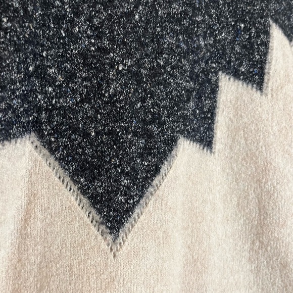 Joie Sweater - Women's Single Cream Gray - Charcoal Grey - Picture 6 of 9